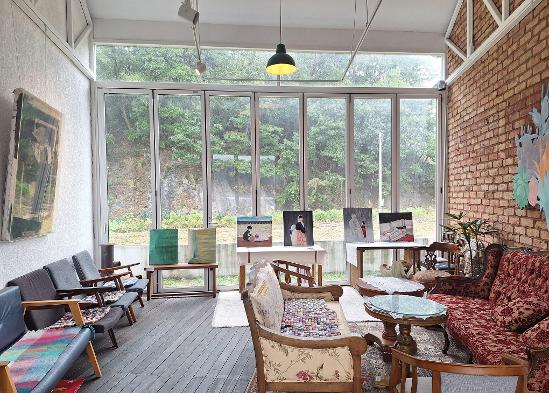 활기찬 스밈, 생활 속에서 피어나는 전통예술