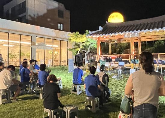 도심 속 음악 산책